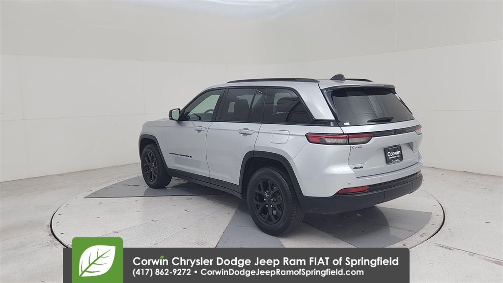 2024 Jeep Grand Cherokee Altitude X photo 11