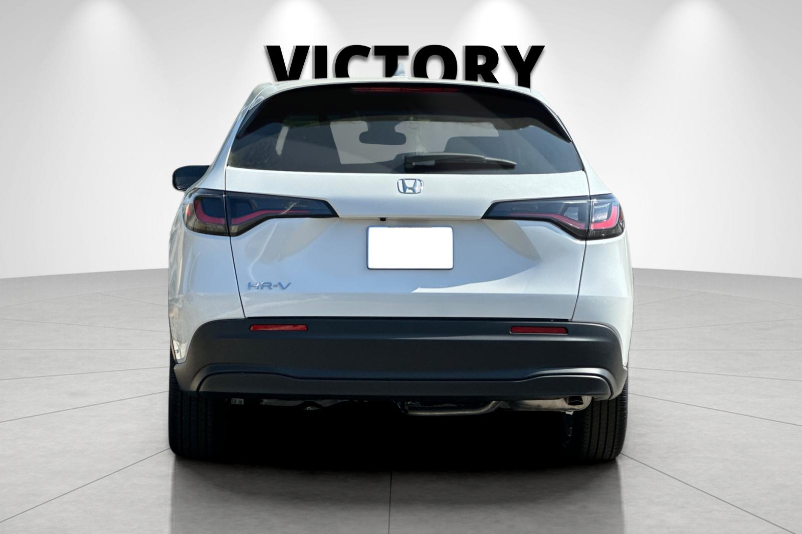 2026 Honda HR-V LX photo 4