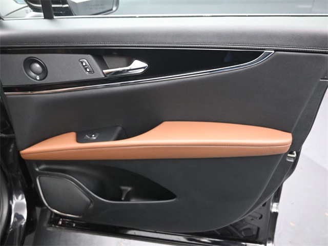 2023 LINCOLN NAUTILUS - Image 30