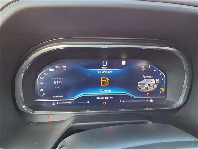 2023 Chevrolet Suburban LT photo 24