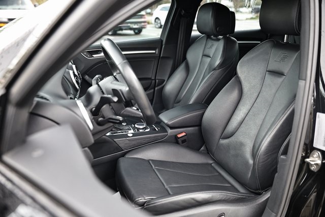 2020 Audi A3 2.0T Premium Plus S line photo 19