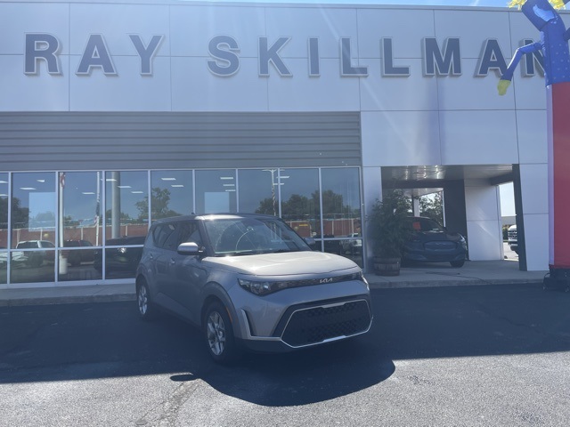 Used 2023 Kia Soul LX with VIN KNDJ23AU3P7857870 for sale in Martinsville, IN