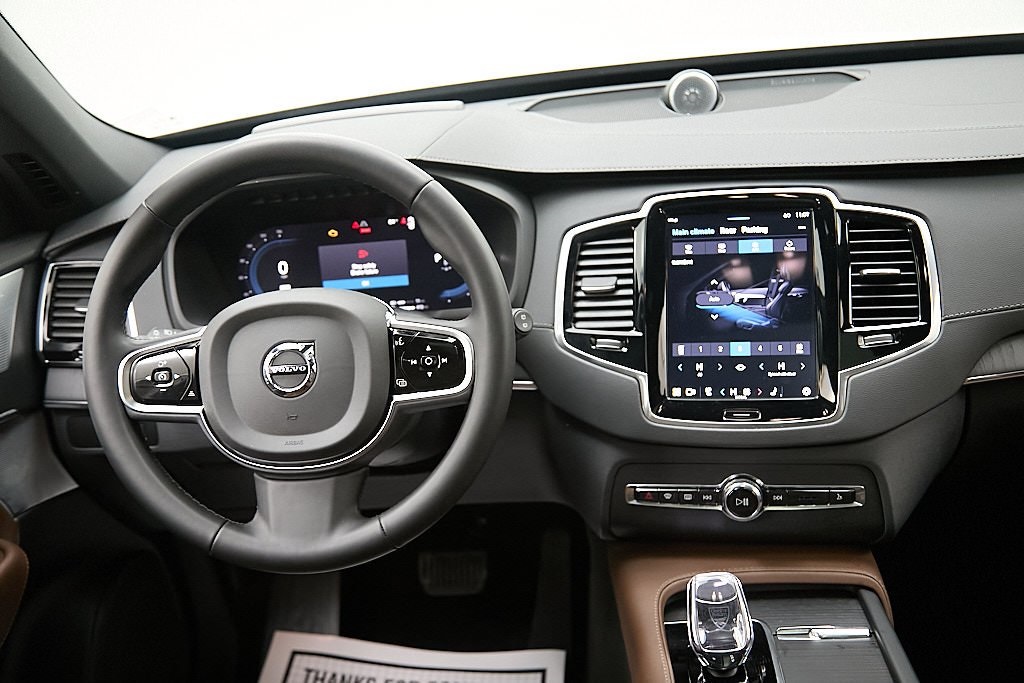2024 VOLVO XC90 - Image 28