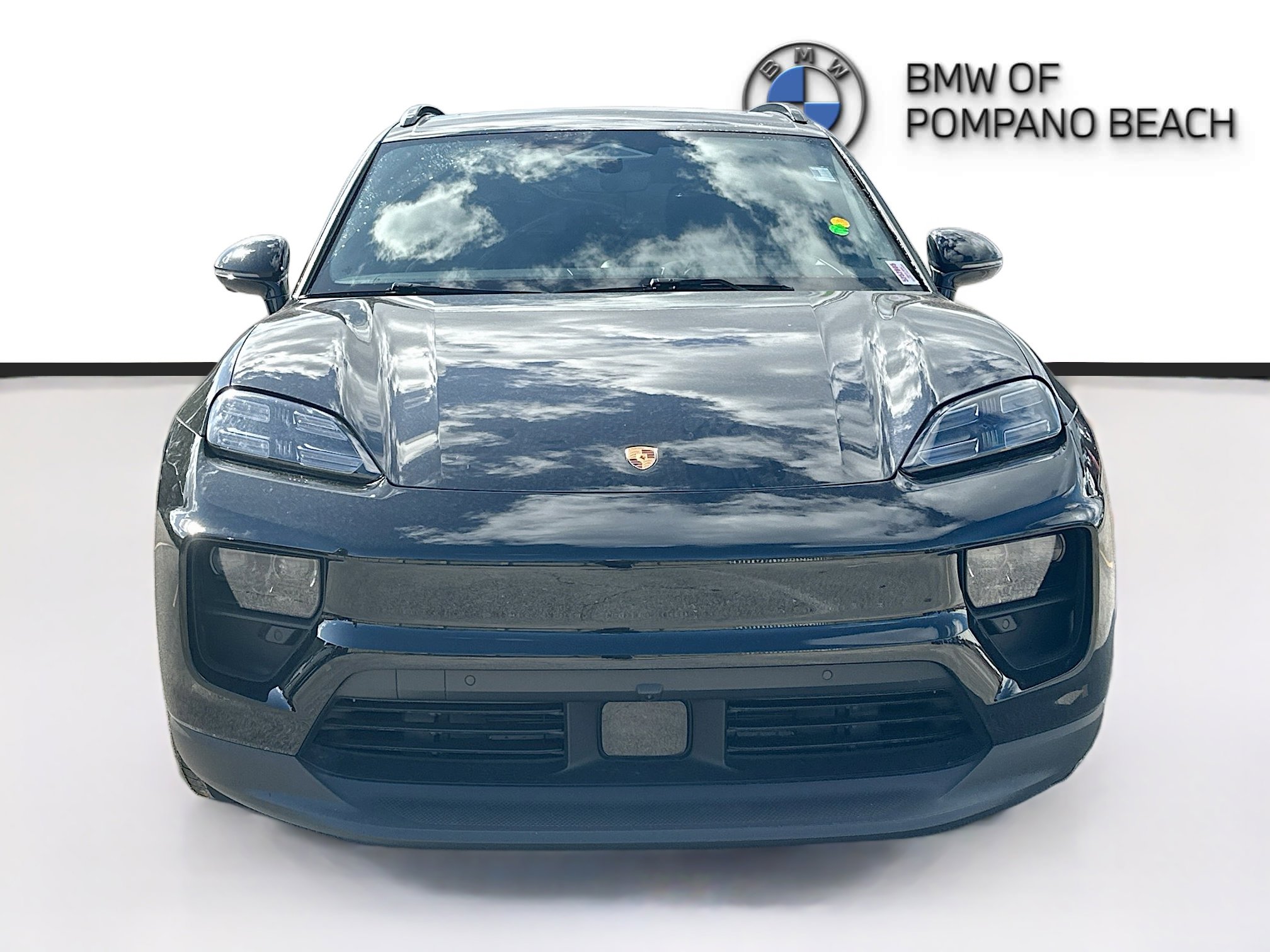 Used 2025 Porsche Macan S with VIN WP1AB2XA5SL152491 for sale in Pompano Beach, FL