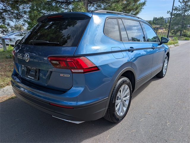 2020 Volkswagen Tiguan S photo 3