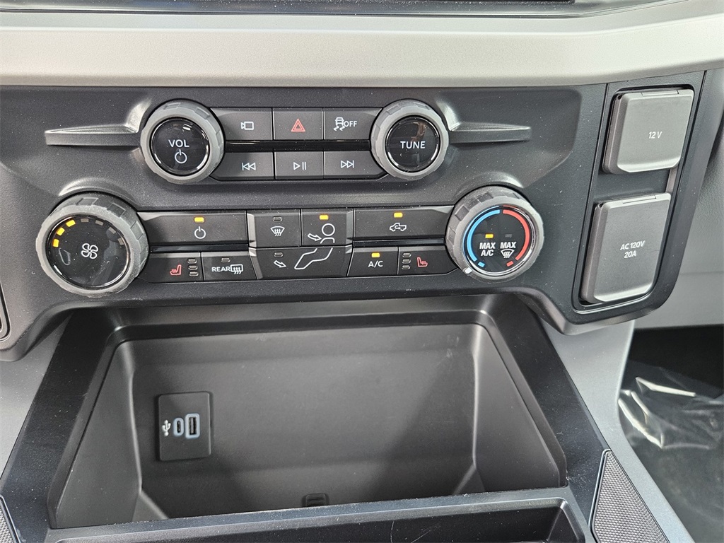 2026 Ford F-250 XLT photo 20