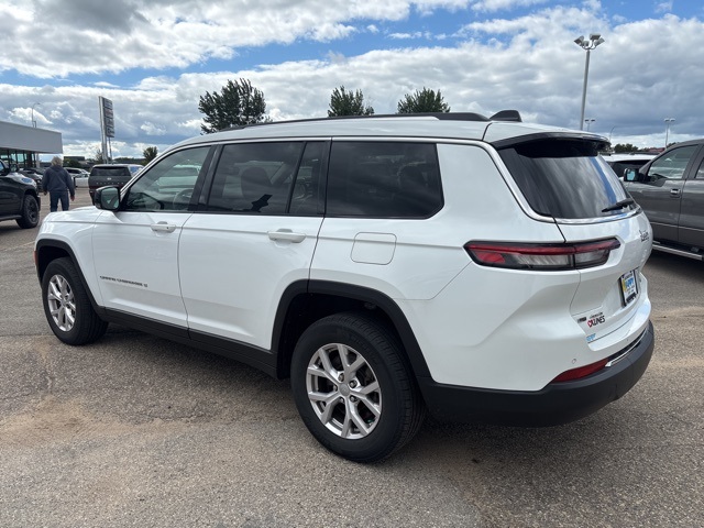Used 2022 Jeep Grand Cherokee L Limited with VIN 1C4RJKBG3N8621610 for sale in Rochester, Minnesota