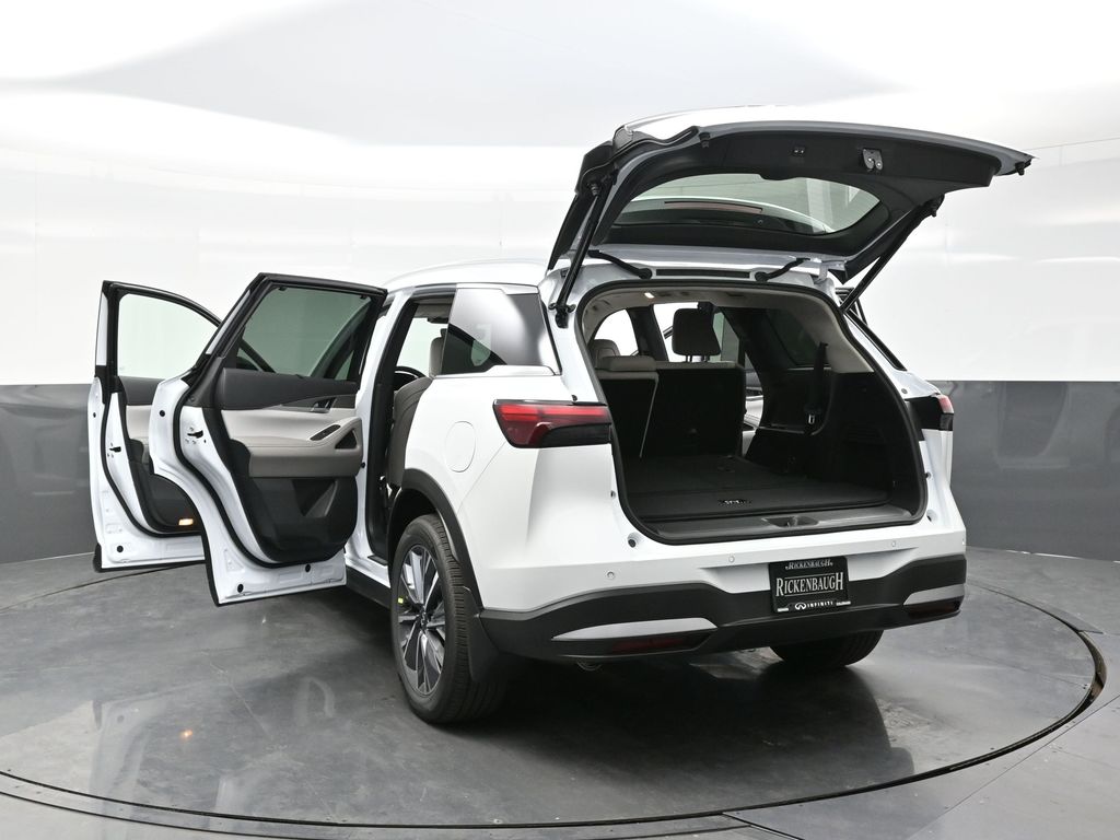 2026 Infiniti QX60 Luxe photo 40