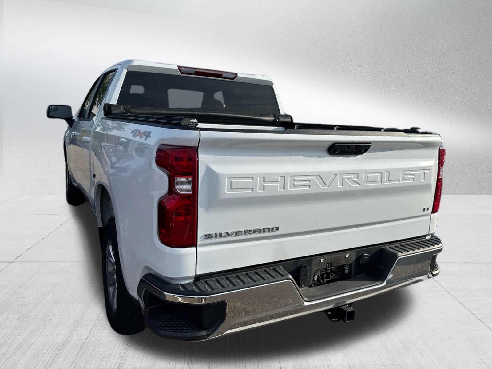 2023 Chevrolet Silverado LT photo 6