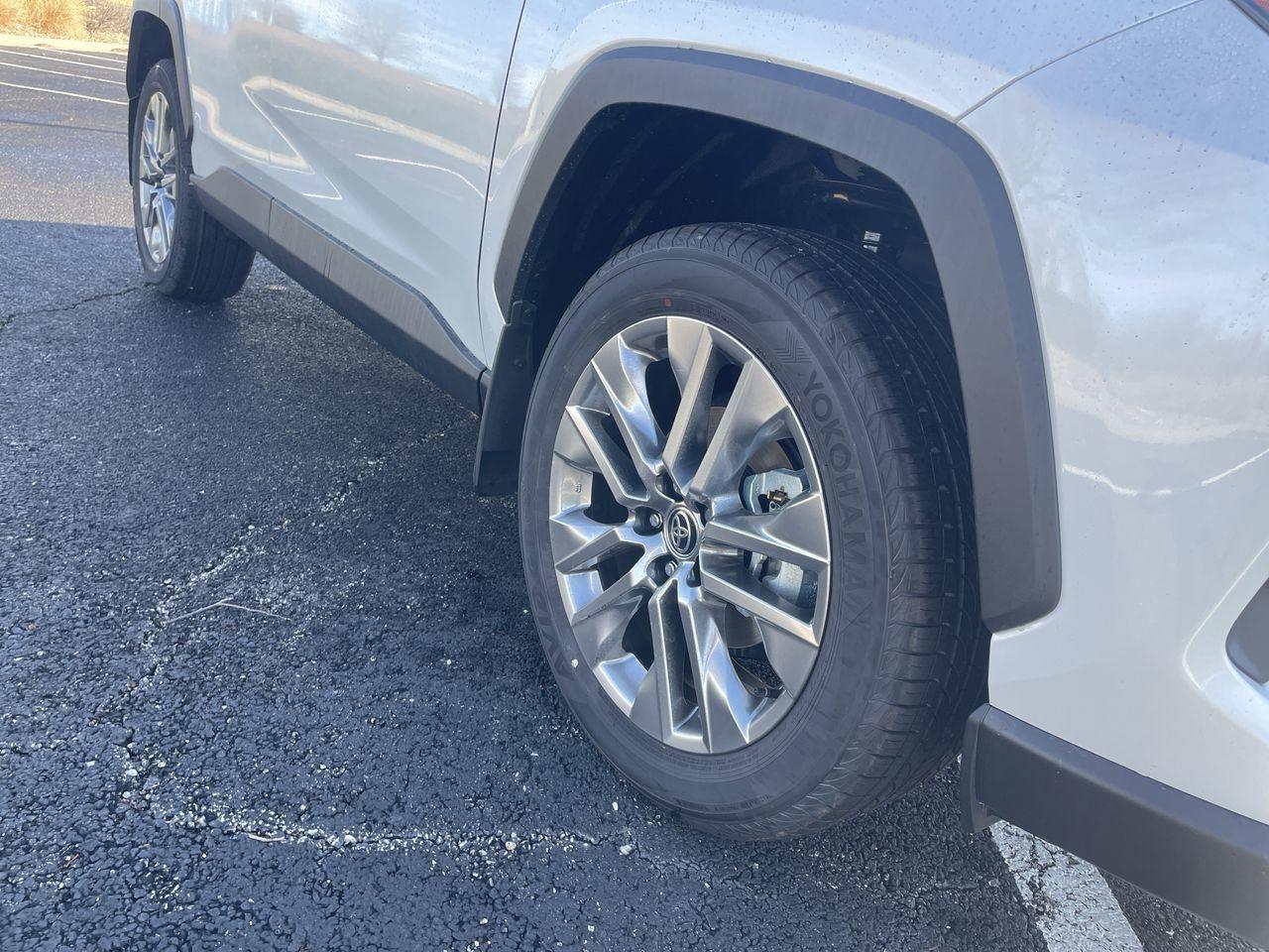 Used 2025 Toyota RAV4 XLE Premium with VIN JTMA1RFV6SJ045997 for sale in Kansas City