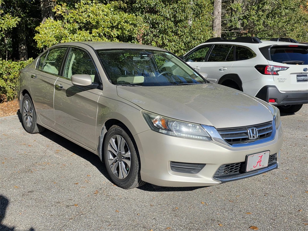 2013 Honda Accord LX's photo
