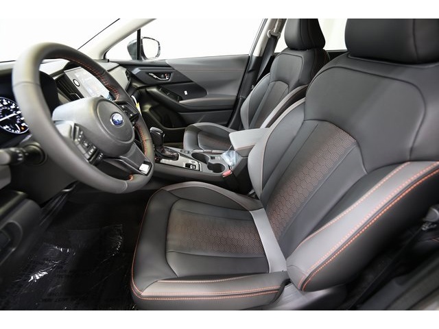 2025 Subaru Crosstrek Limited photo 6