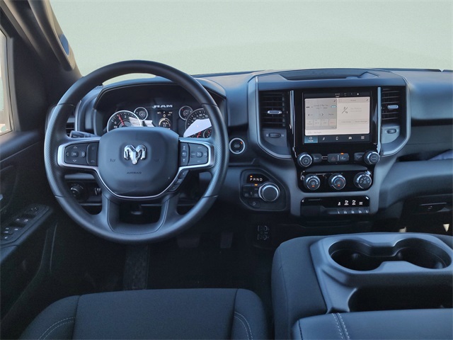 2025 Ram 1500 Tradesman photo 11