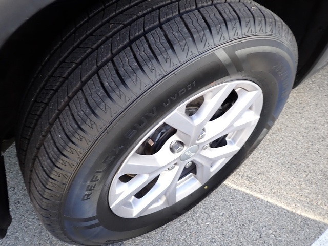 2022 Jeep Grand Cherokee Limited photo 2