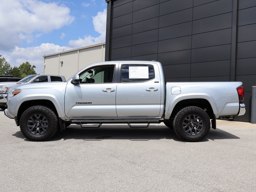 2023 Toyota Tacoma SR5 photo 2