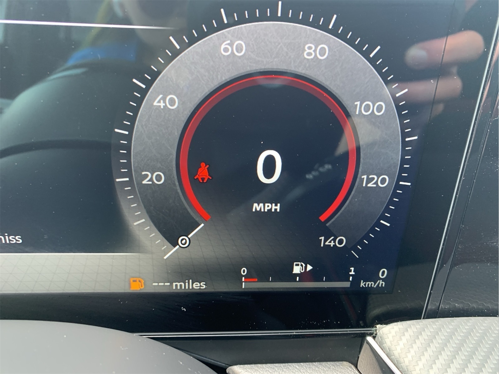2025 Nissan Kicks SR photo 18