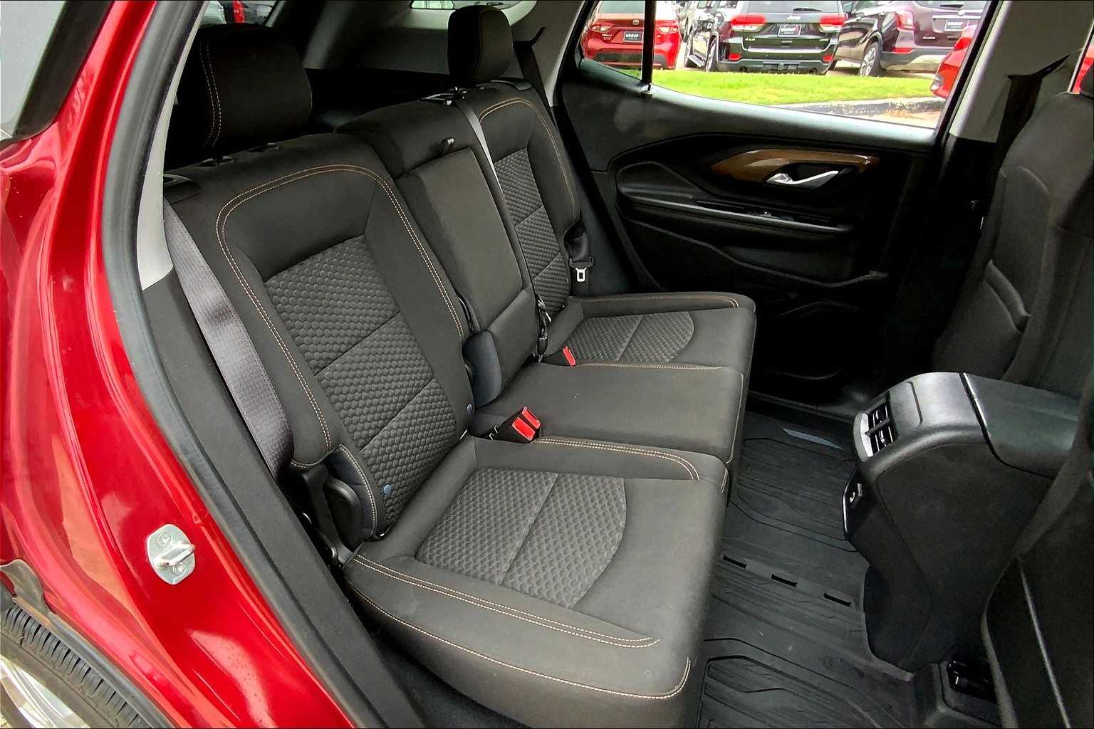 2020 Gmc Terrain SLE photo 16