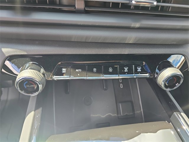 2025 Chevrolet Silverado EV LT photo 20