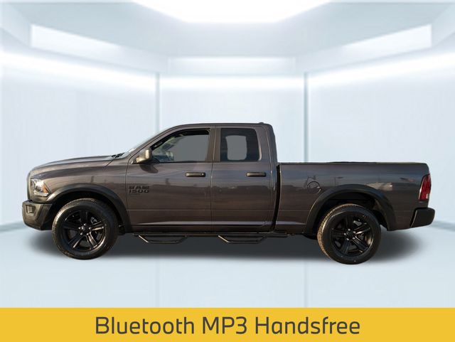 2022 Ram 1500 Classic Warlock photo 2