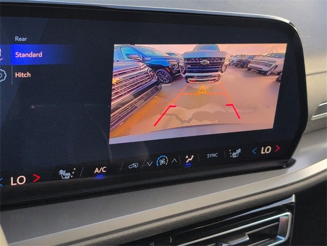 2026 Chevrolet Traverse photo 8