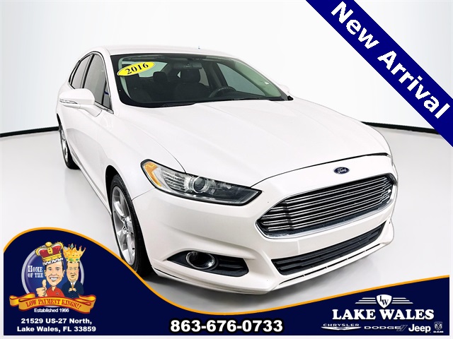 2016 Ford Fusion SE