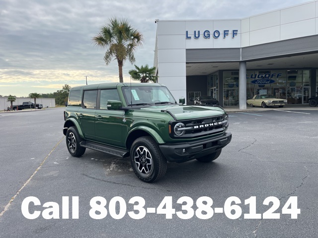 2025 Ford Bronco 4-Door Outer Banks's photo