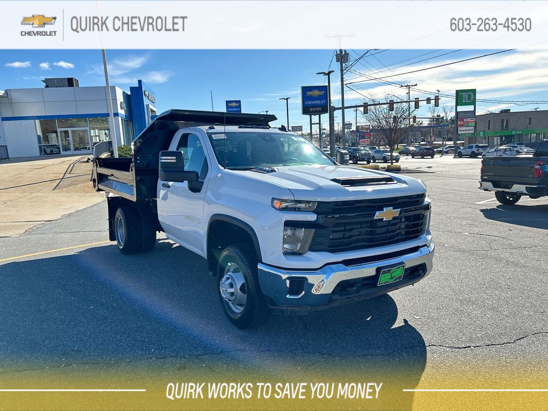 2025 Chevrolet Silverado 3500HD Work Truck's photo