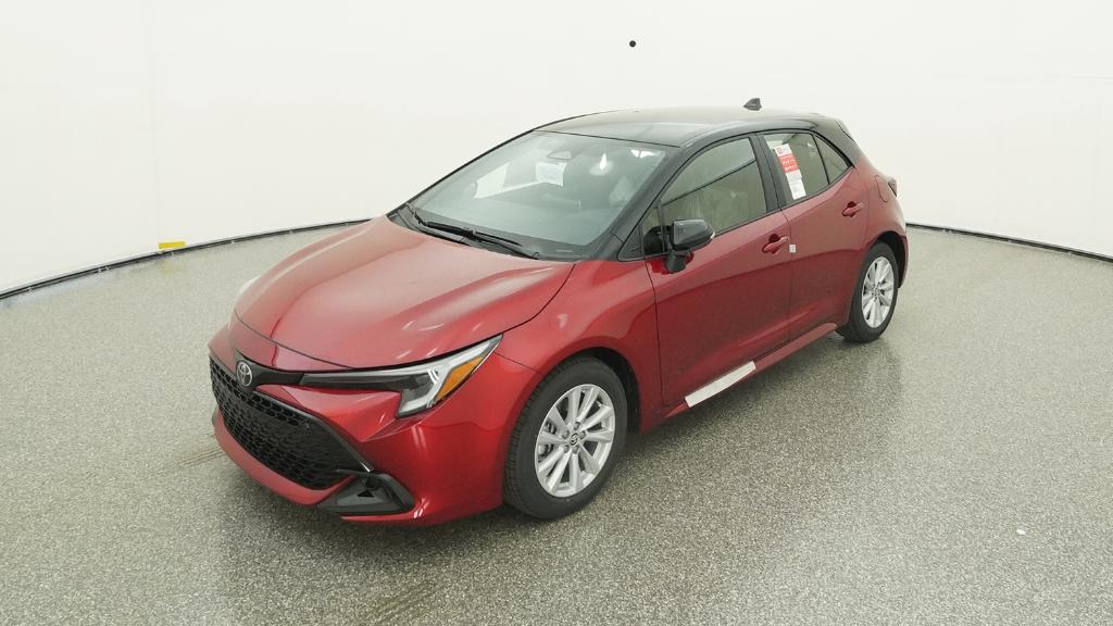 2026 Toyota Corolla Hatchback SE's photo