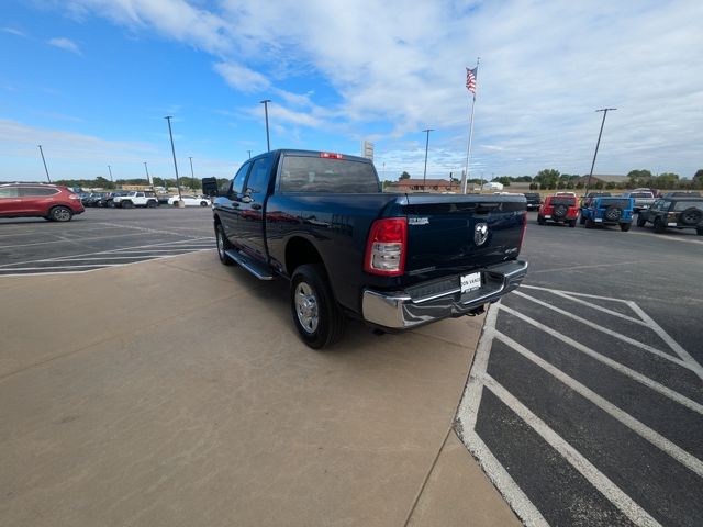 2024 Ram 2500 Big Horn photo 3