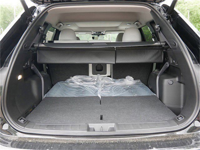 2025 Mitsubishi Outlander SE photo 5