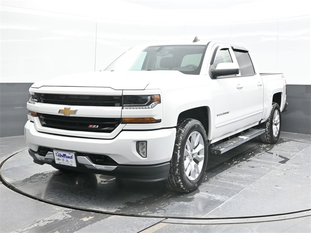 2017 Chevrolet Silverado 1500 LT's photo