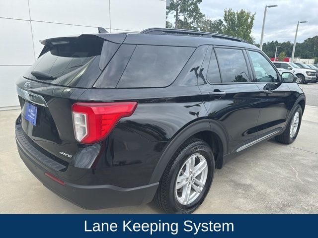 2023 Ford Explorer XLT photo 4
