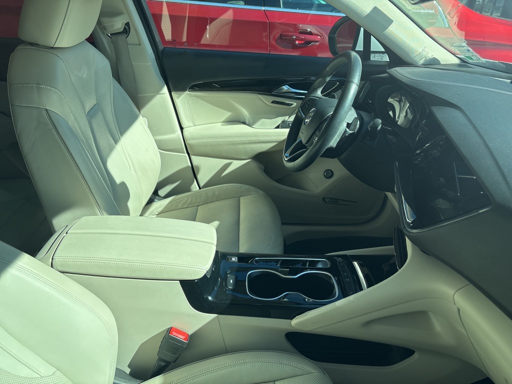 2021 Buick Envision Essence photo 4