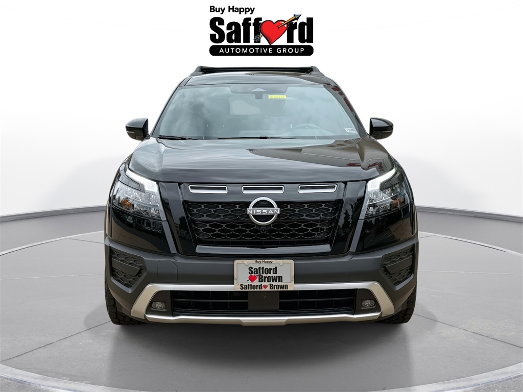 2025 Nissan Pathfinder Rock Creek photo 8
