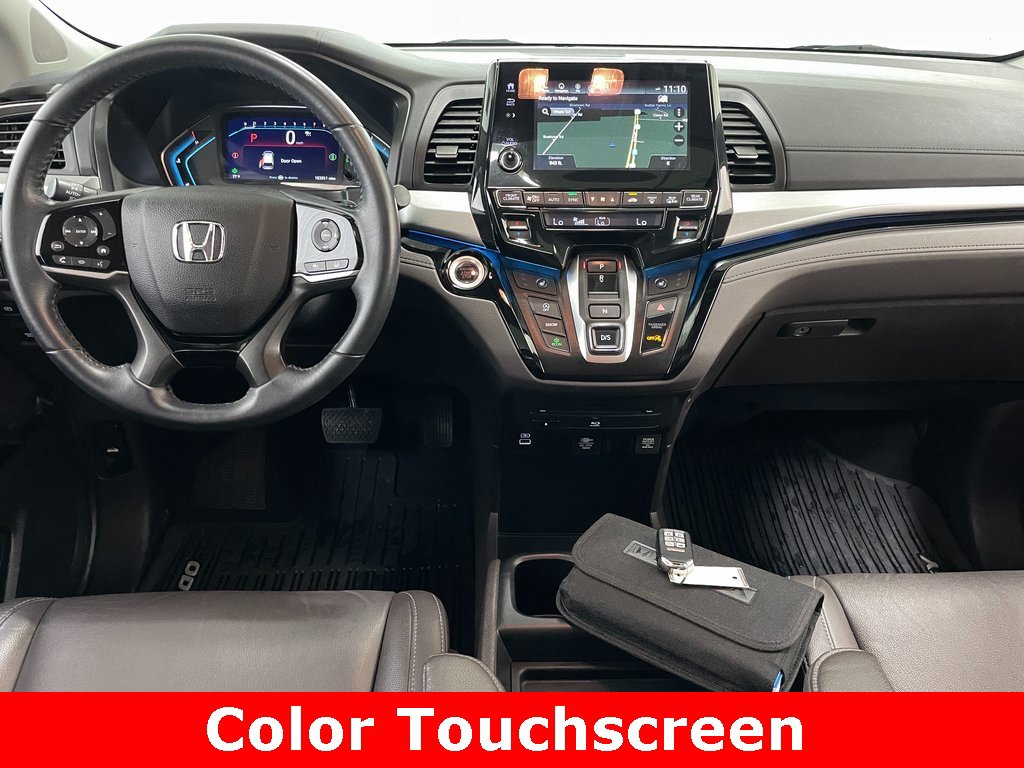 2021 Honda Odyssey Touring photo 2