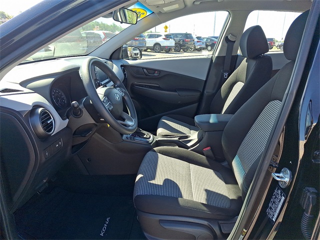 2020 Hyundai Kona SE photo 8