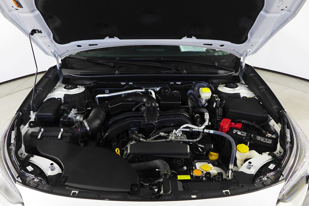 2025 Subaru Outback Premium photo 2