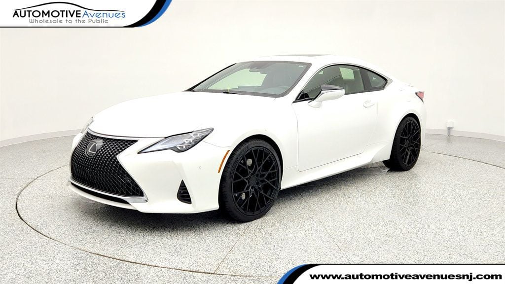 2023 Lexus RC 350's photo