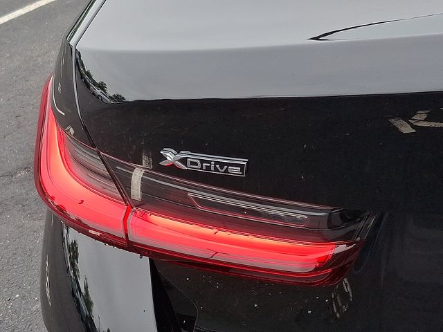 2025 Bmw 330i xDrive photo 25