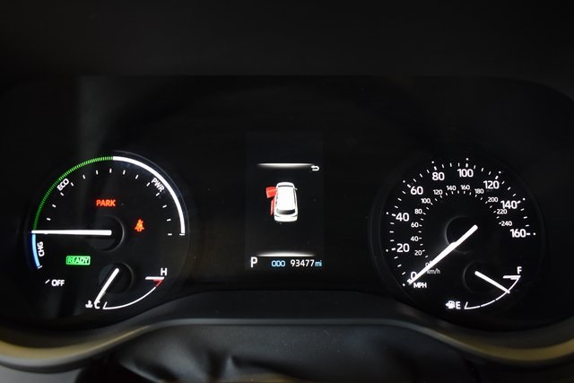 2021 Toyota Sienna XLE photo 22