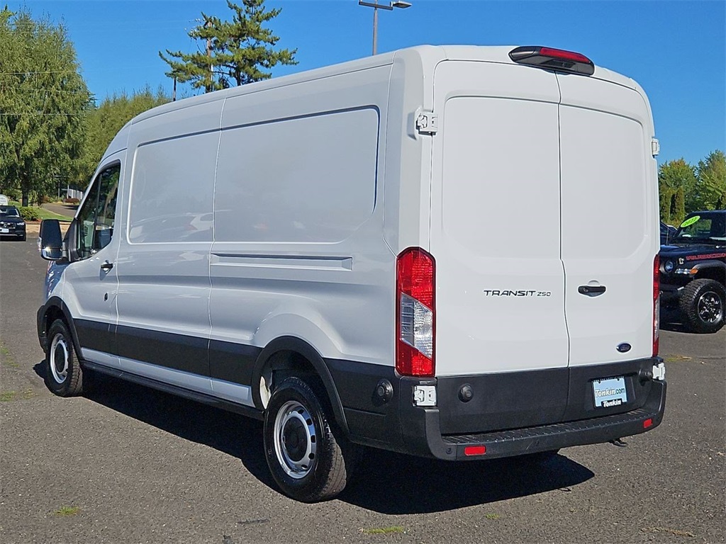 2020 Ford Transit photo 2