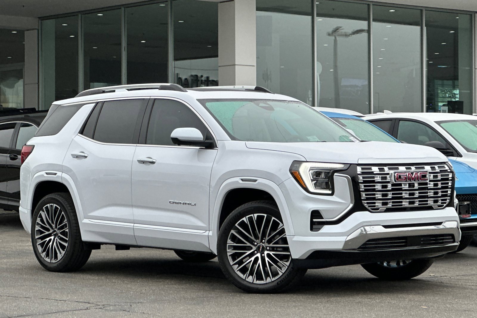 2026 Gmc Terrain Denali photo 2
