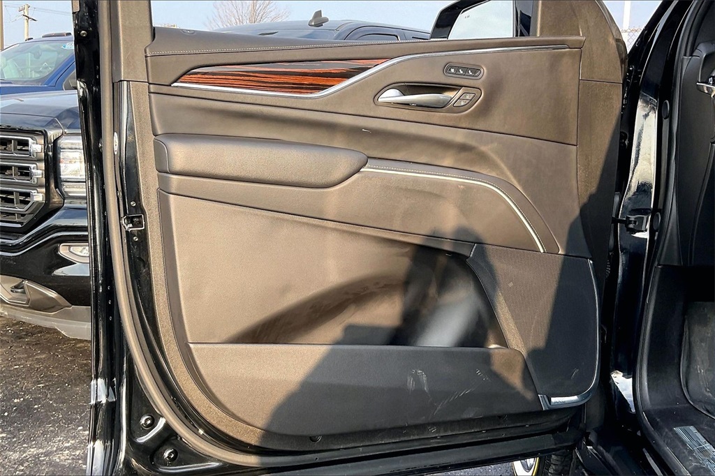 2024 CADILLAC ESCALADE - Image 21