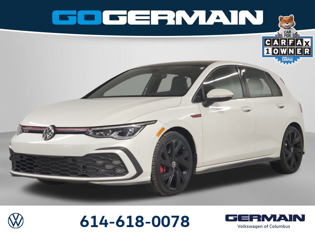 2023 Volkswagen Golf GTI SE's photo