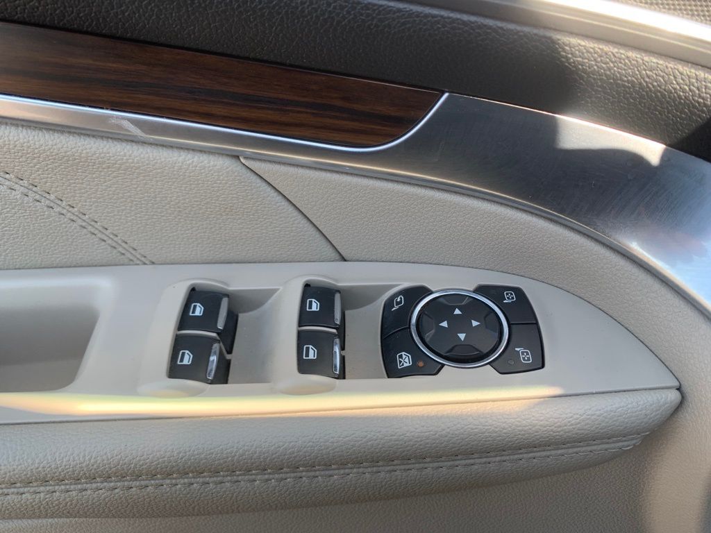 2018 Ford Explorer Limited photo 11