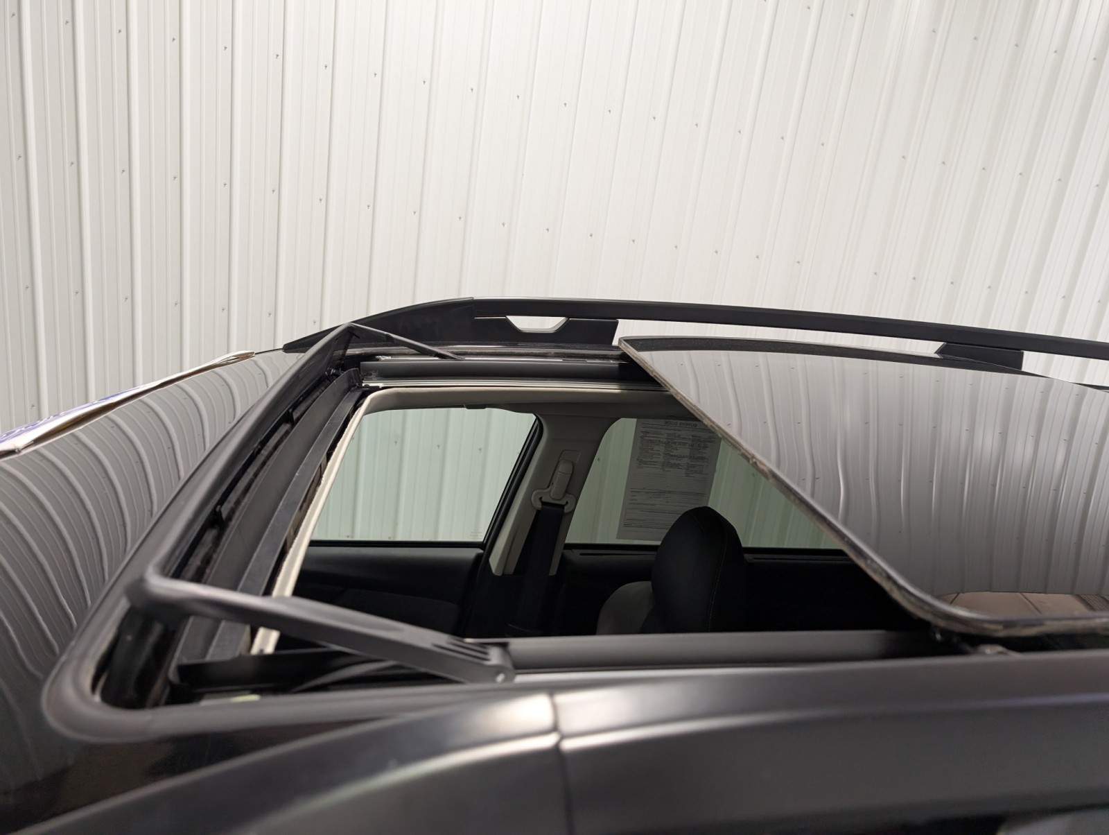 2024 Subaru Ascent Onyx Edition photo 2