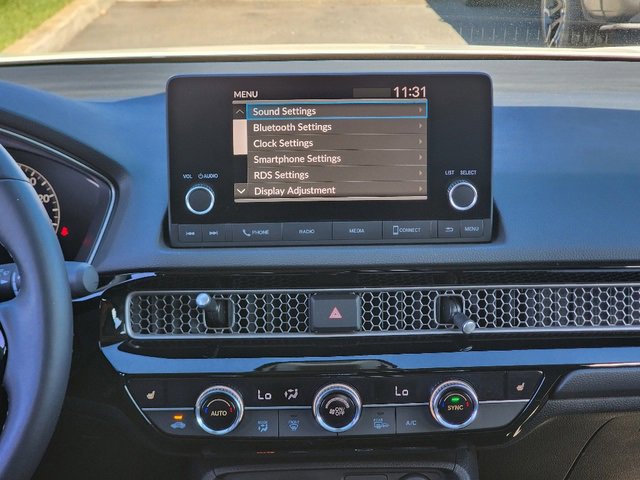 2022 Honda Civic Hatchback EX-L photo 3