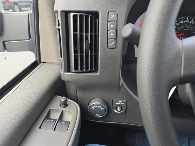 2025 Chevrolet Express 2500 Work Van photo 15
