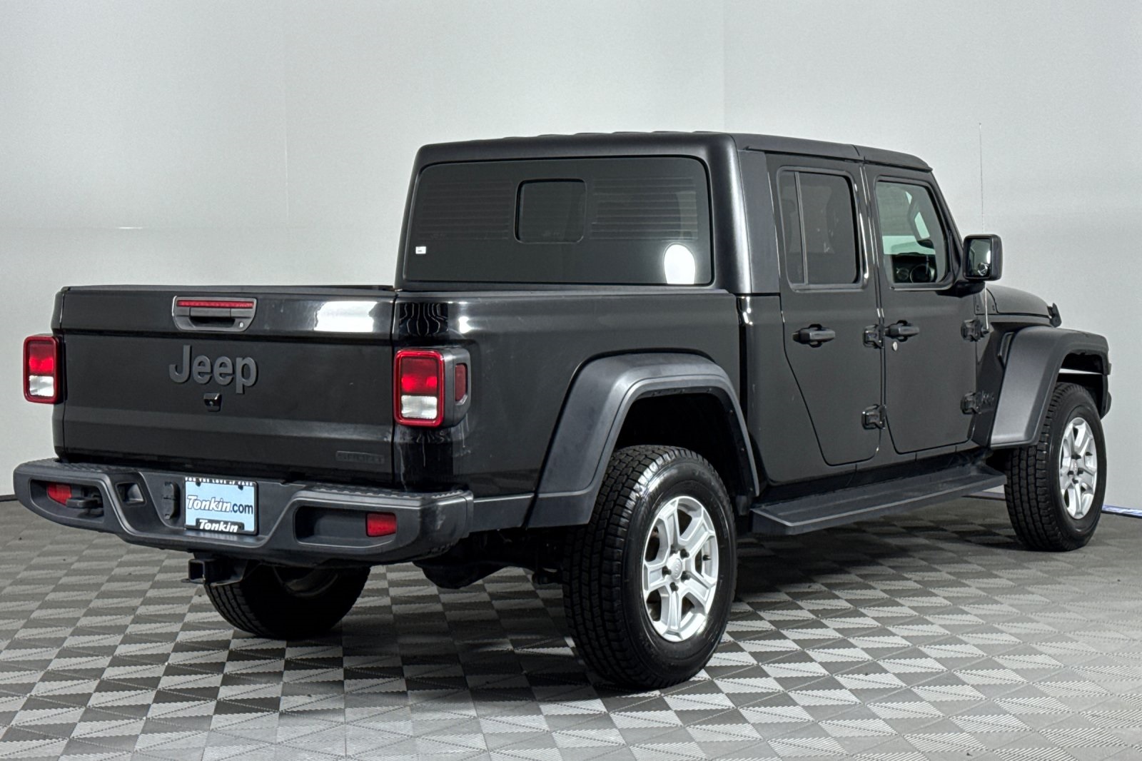 2020 Jeep Gladiator Sport photo 4