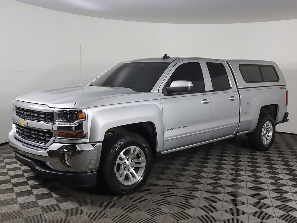 2019 Chevrolet Silverado 1500 LT photo 3